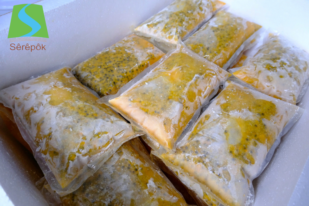 nước cốt chanh dây cấp đông màu vàng tự nhiên